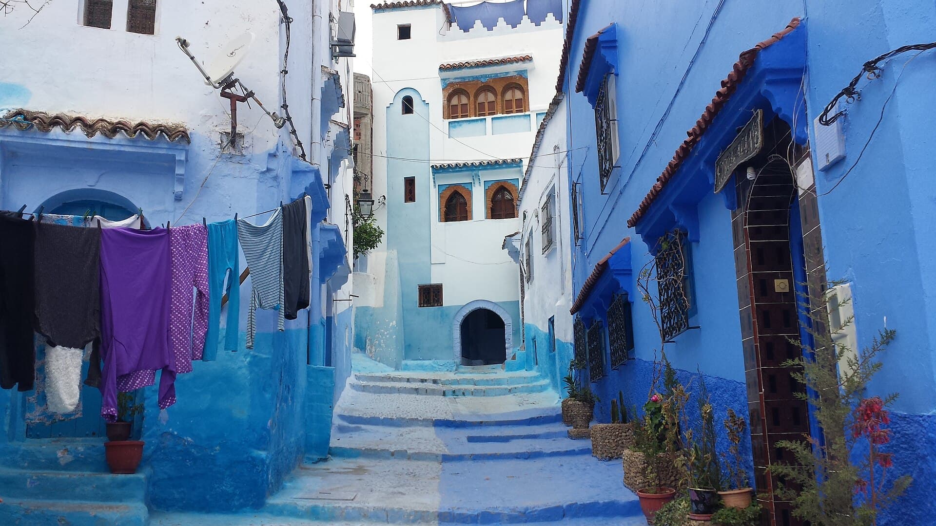 Fès to Chefchaouen Day Trip — The Blue City