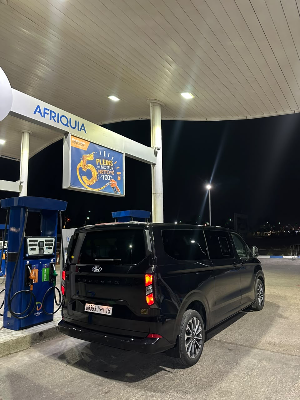 Ford Tourneo photo 2